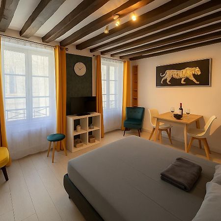 Appartement Vue Cathedrale- Centre Ville Meaux-Gare-Disney エクステリア 写真